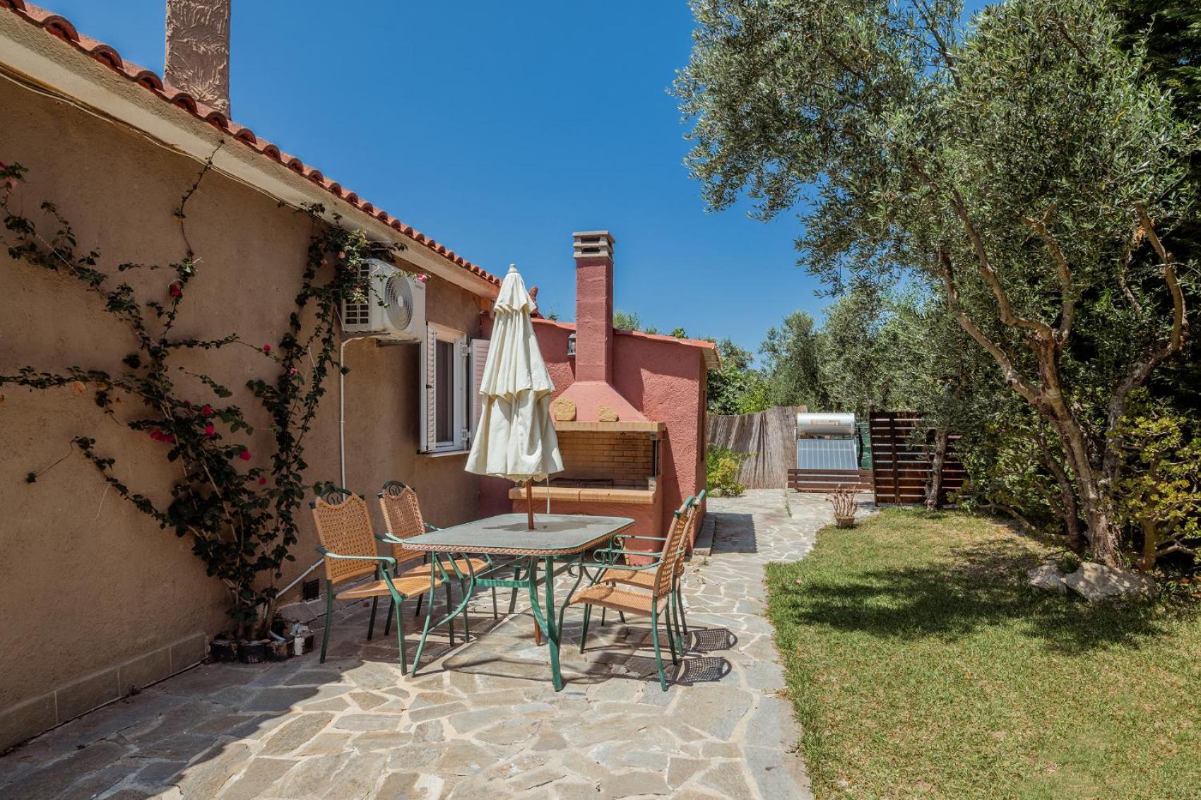 Planos Villa Экстерьер фото