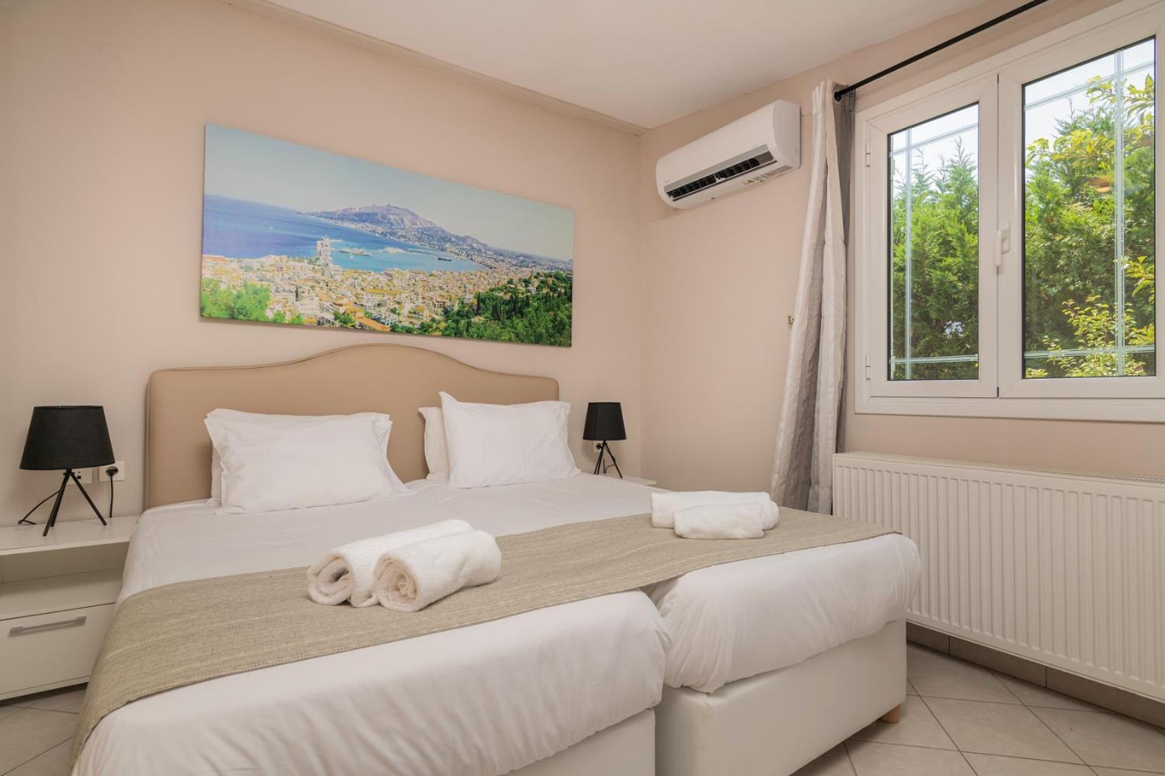 Planos Villa Экстерьер фото